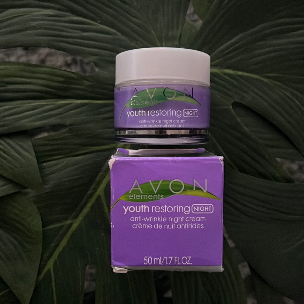 Avon Elements Youth Restoring Night Cream
